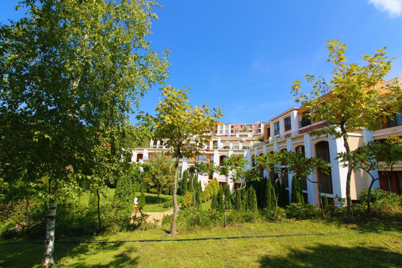 Fort Noks - Menada Apartments Sveti Vlas Exterior foto